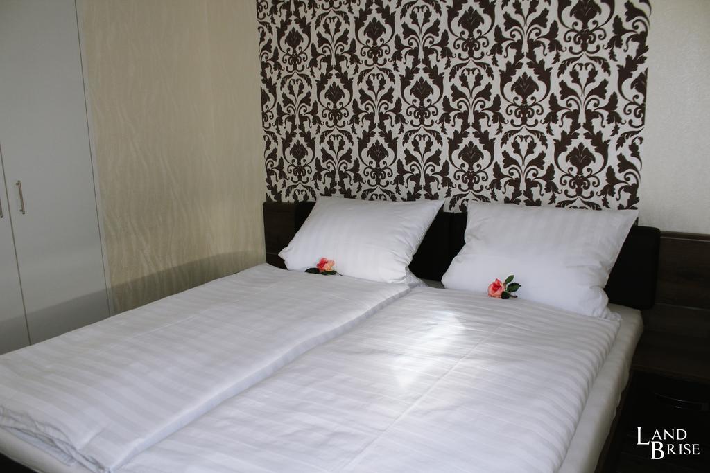 Landbrise Villa Petersfeld ภายนอก รูปภาพ